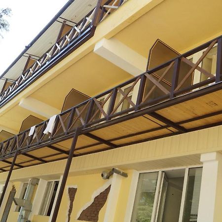 Pitsunda Hotel 외부 사진
