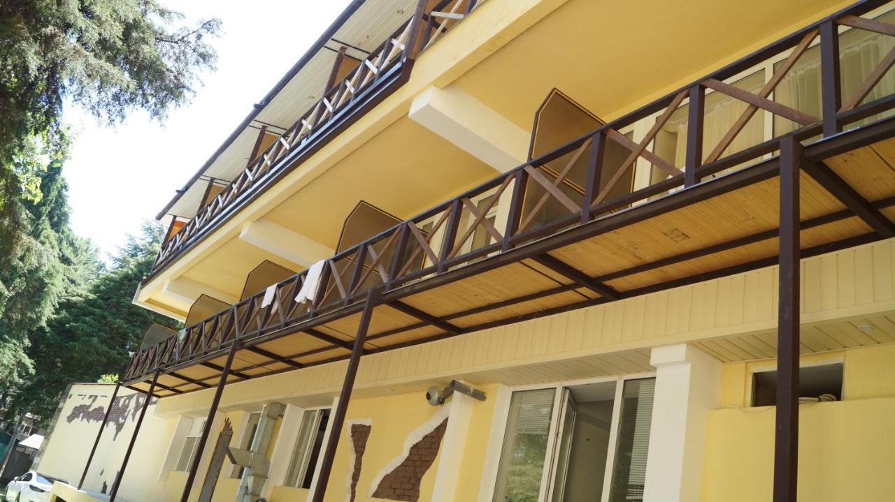Pitsunda Hotel 외부 사진