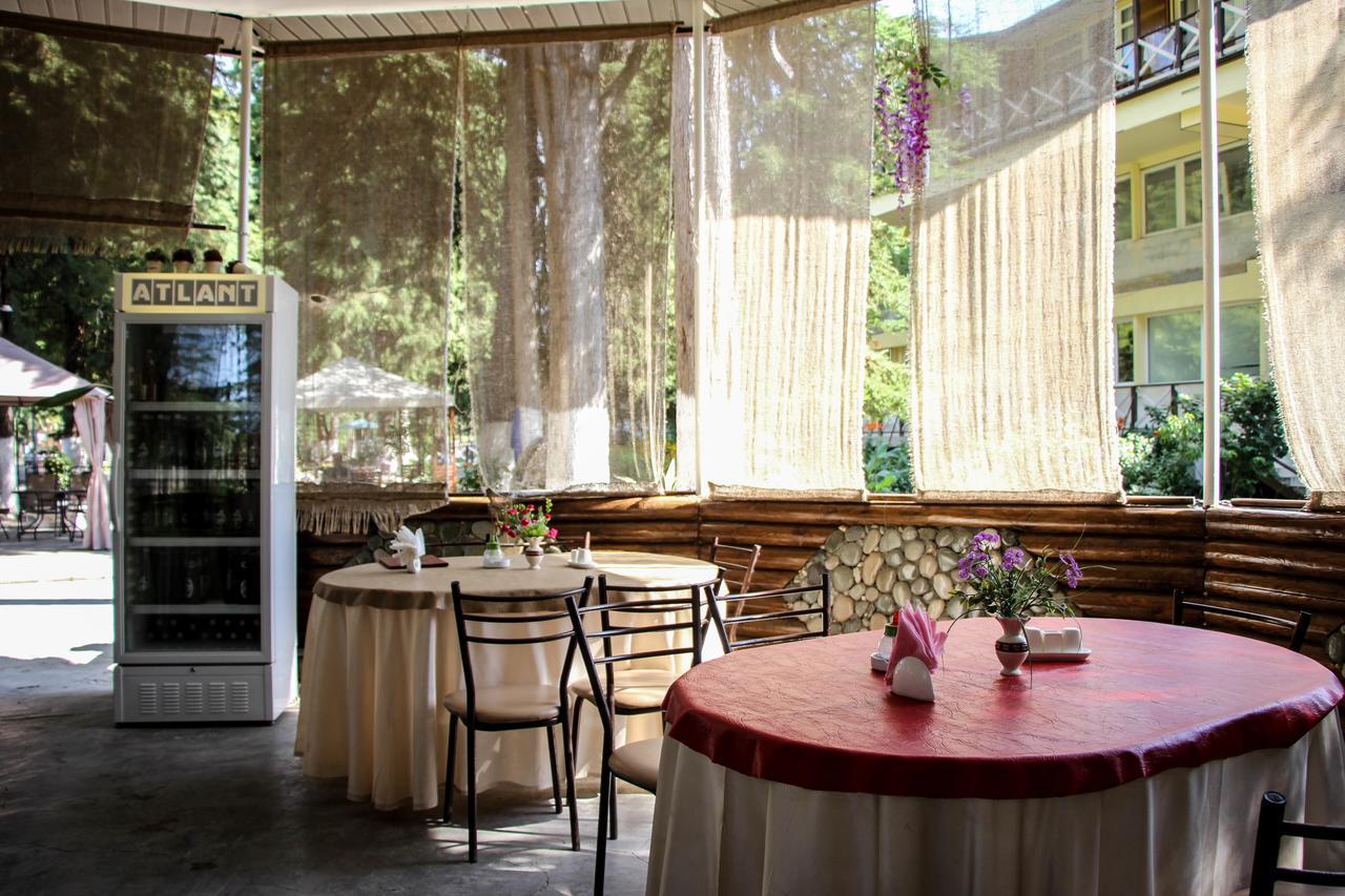 Pitsunda Hotel 외부 사진