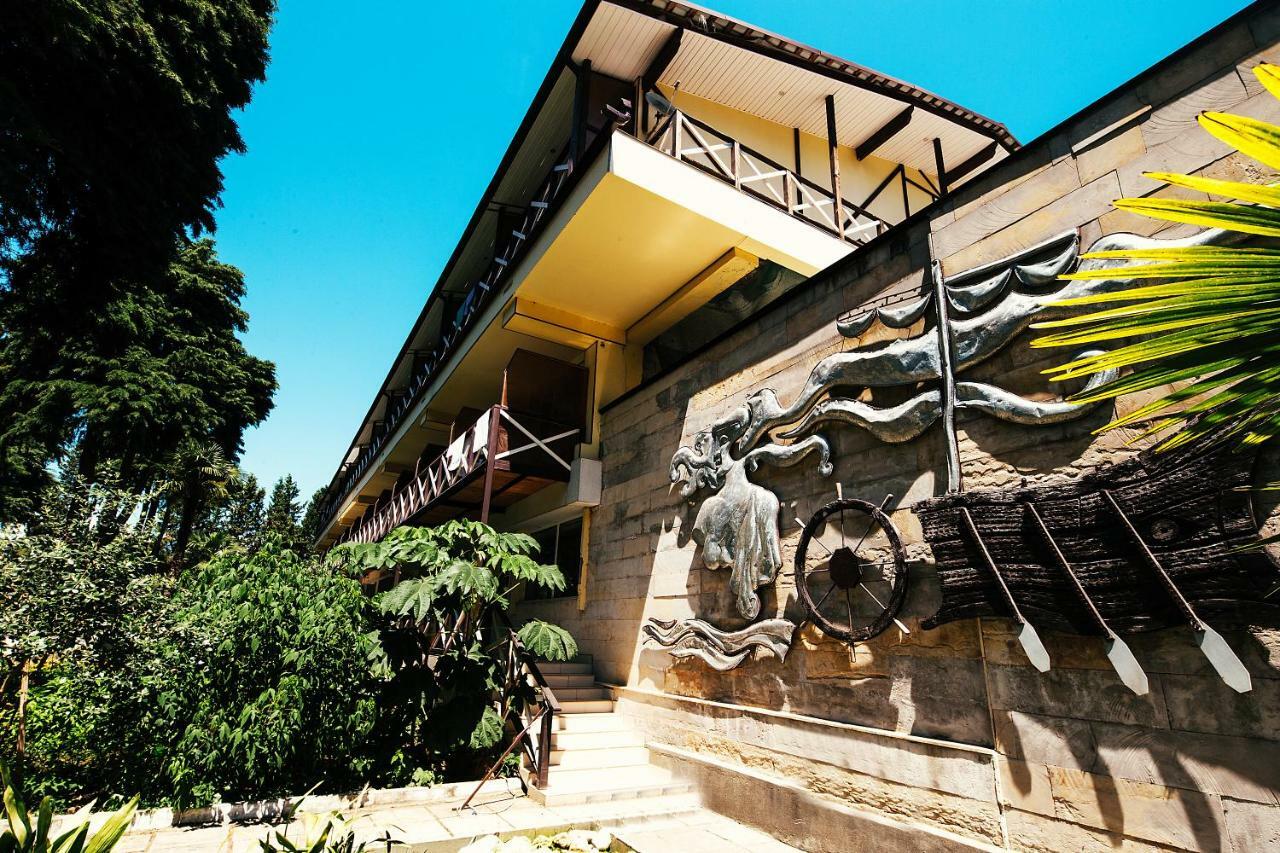 Pitsunda Hotel 외부 사진